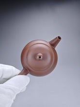 Load image into Gallery viewer, Lao Zini Tall Julun Yixing Teapot 老紫泥高巨轮珠 145ml
