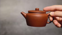 Load and play video in Gallery viewer, Zhuni Dahongpao Sangbian Yixing Teapot 朱泥大红袍桑扁壶 125ml
