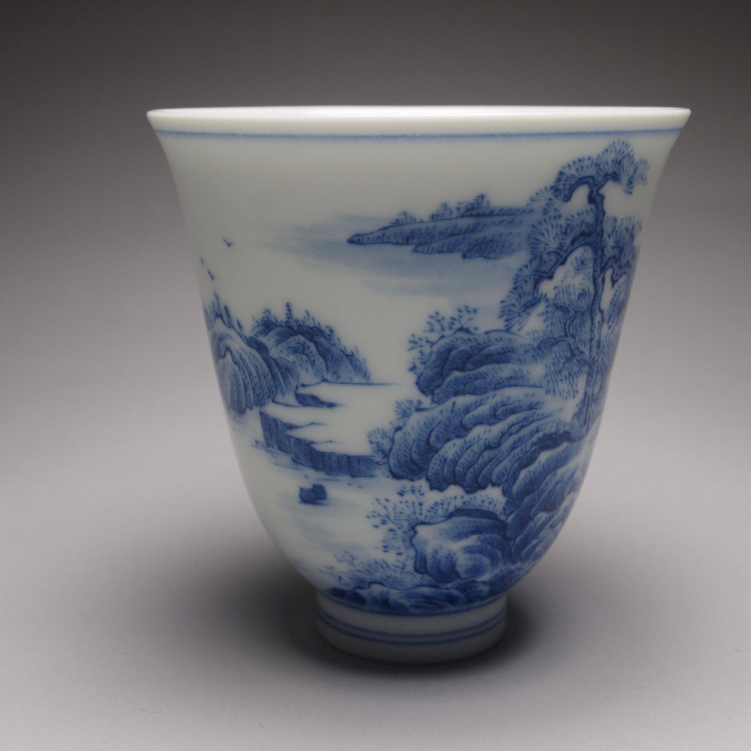 Qinghua Landscape Flower Goddess Jingdezhen Porcelain Teacup, 重工青花山水花神杯