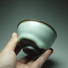 Load image into Gallery viewer, 105ml Zen Series Ruyao Champion Teacup 汝窑悟道杯
