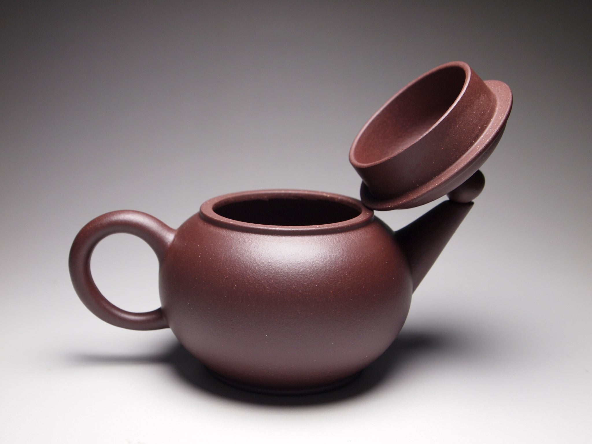 Lao Zini Shuiping Yixing Teapot, 老紫泥水平, 120ml