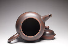 Load image into Gallery viewer, 120ml Shuiping Nixing Teapot by Wu Sheng Sheng 吴盛胜坭兴水平壶
