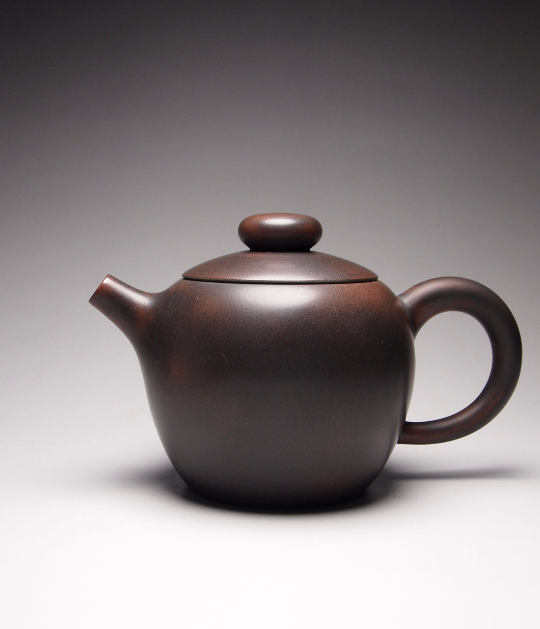 130ml Julunzhu Nixing Teapot by Wu Sheng Sheng 吴盛胜坭兴巨轮珠壶