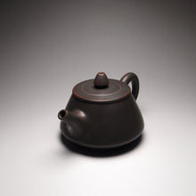 Load image into Gallery viewer, 130ml Shipiao Nixing Teapot 坭兴石瓢壶 by Wu Sheng Sheng
