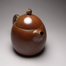 Load image into Gallery viewer, Dafengjiang Wood Kiln Fired Longdan Nixing Teapot  大风江柴烧龙蛋 135ml
