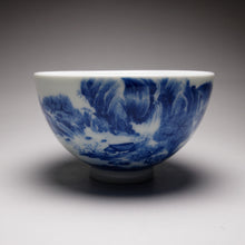 Load image into Gallery viewer, Qinghua Landscape Chicken Heart Jingdezhen Porcelain Teacup, 重工青花山水鸡心杯
