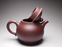 Load image into Gallery viewer, Lao Zini Panhu Yixing Teapot, 老紫泥潘壶 150ml
