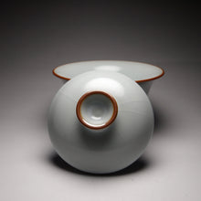 Load image into Gallery viewer, 120ml Moon White Ruyao Gaiwan, 月白汝窑盖碗
