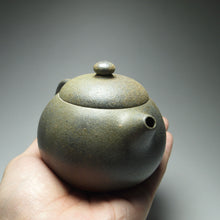 Load image into Gallery viewer, Wood Fired Huangjin Duan Xishi Yixing Teapot, 柴烧黄金段西施壶, 165ml
