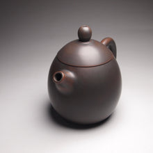 Load image into Gallery viewer, 140ml Dragon Egg Nixing Teapot 坭兴龙蛋壶 by Wu Sheng Sheng
