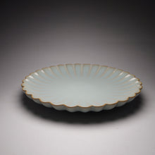 Load image into Gallery viewer, Scalloped Azure Ruyao Saucer
