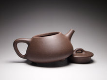 Load image into Gallery viewer, TianQingNi Shipiao Yixing Teapot, 天青泥石瓢壶, 200ml
