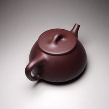 Load image into Gallery viewer, Lao Zini Pinggai Shipiao Yixing Teapot 老紫泥平盖石瓢 220ml
