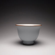 Load image into Gallery viewer, 80ml Moon White Ruyao Teacup, 月白汝窑茶杯
