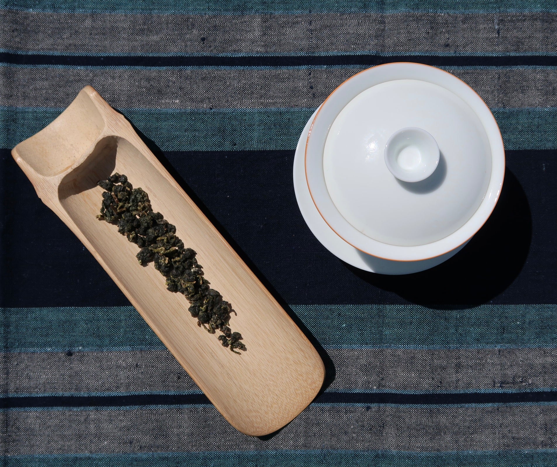 Mottled Bamboo Tea Scoop 斑竹茶则（带竹节） – MudandLeaves
