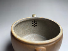 Load image into Gallery viewer, Wood Fired Hanwa Huangjin Duan Yixing Teapot, 柴烧黄金段汉瓦壶, 130ml
