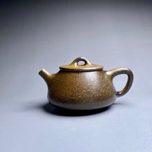 Load image into Gallery viewer, Wood Fired Small Shipiao Dicaoqing Yixing Teapot, 柴烧底槽青石瓢壶, 120ml
