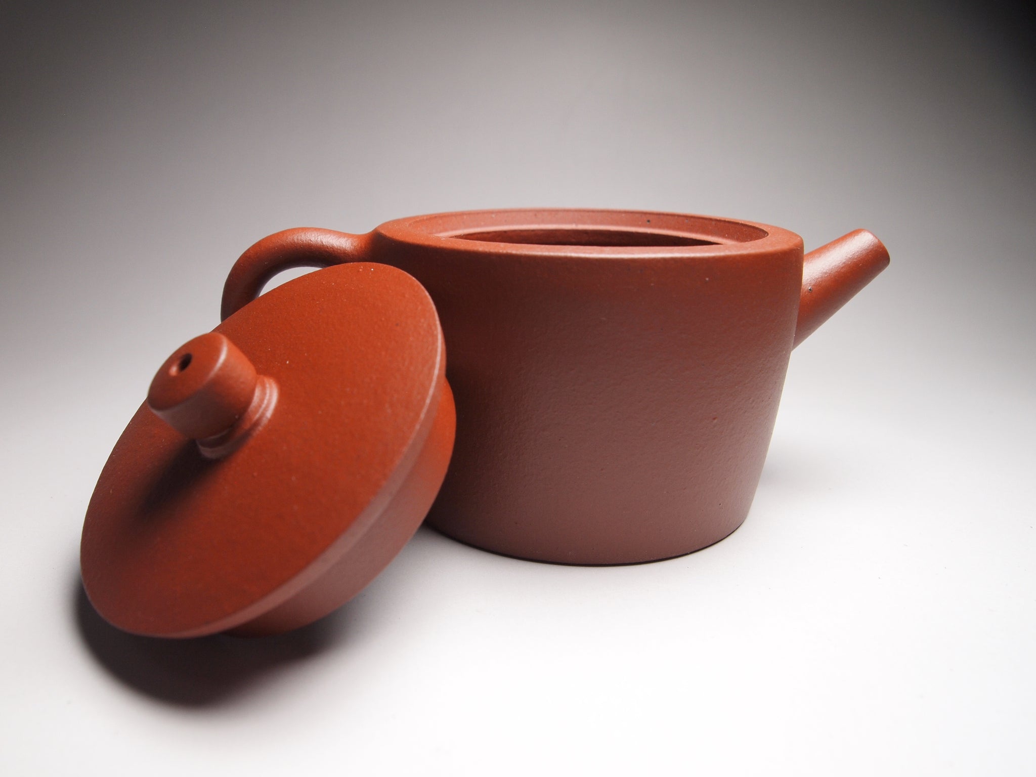 Xiao Hongni Zhitong Yixing Teapot, 小红泥直筒, 100ml