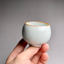 Load image into Gallery viewer, 25ml Mini Moon White Ruyao Teacup, 小月白汝窑茶杯
