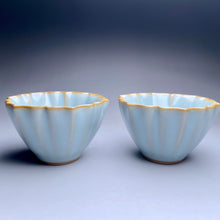 Load image into Gallery viewer, Pair of Matching 40ml Lotus Azure Ruyao Teacups, 天青汝窑茶杯
