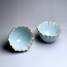 Load image into Gallery viewer, Pair of Matching 40ml Lotus Azure Ruyao Teacups, 天青汝窑茶杯
