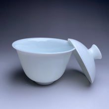 Load image into Gallery viewer, 125ml Ruchu Jingdezhen White Porcelain Gaiwan

