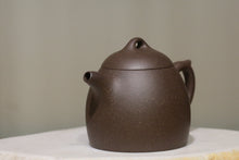 Load image into Gallery viewer, TianQingNi Qinquan Yixing Teapot, 天青泥秦权壶, 160ml

