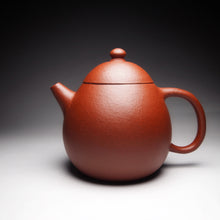 Load image into Gallery viewer, Zhuni Dahongpao Dragon Egg Yixing Teapot, 朱泥大红袍龙蛋壶, 160ml

