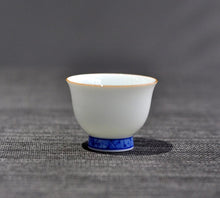 Load image into Gallery viewer, Qinghua Blue and White Jindezhen Porcelain Tea Set
