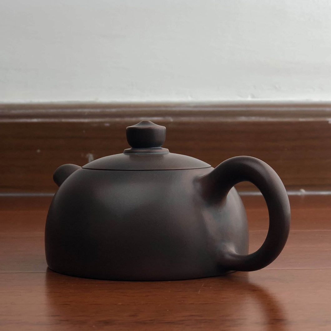 120ml Banyue Nixing Teapot by Zhang Zhenhe
