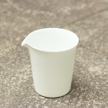 Load image into Gallery viewer, Starter Jingdezhen Porcelain Teaset
