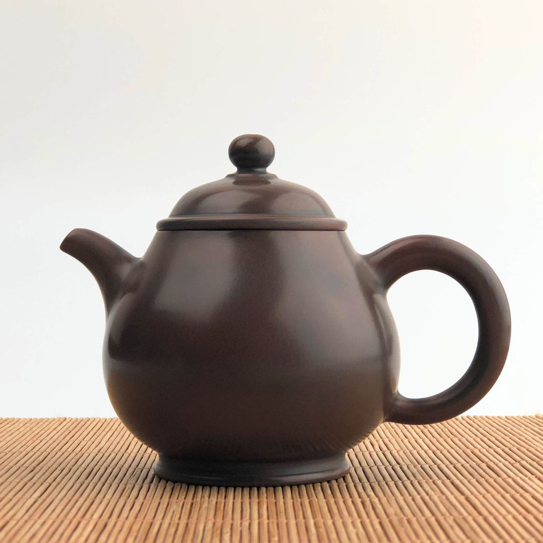 160ml Pear Nixing Teapot by Li Changquan