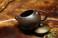 Load image into Gallery viewer, Xishi Wood Fired Yixing Teapot, Dicaoqing Clay, 170ml
