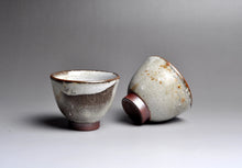 Load image into Gallery viewer, 92ml Ceramic Ink Series dark zhikou style cup by Taoshan Studio 桃山房
