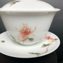 Load image into Gallery viewer, Autumn Chrysanthemum Youzhongcai Jingdezhen Porcelain Gaiwan, 110ml
