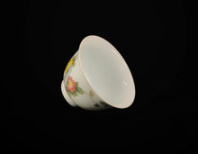 Load image into Gallery viewer, 130ml Youzhongcai Rock and Chrysanthemum Flower Goddess Cup
