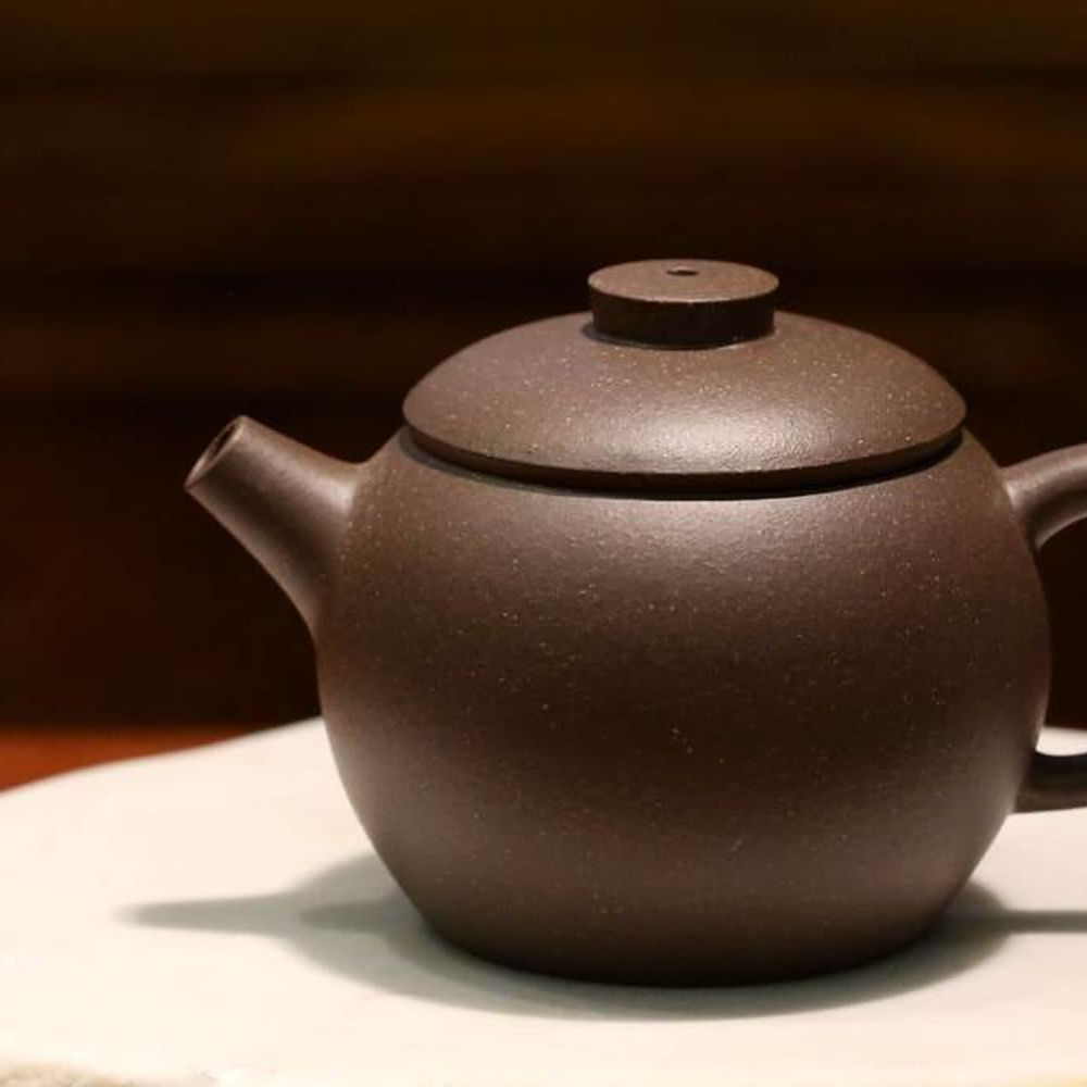 Qinghuini 青灰泥 Julunzhu Yixing Teapot, 130ml