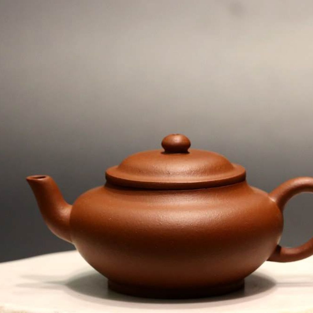 Zhuni 朱泥 Biandeng Yixing Teapot, 145ml