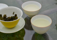Load image into Gallery viewer, Alishan High Mountain Jade Oolong Tea, 阿里山高山茶, Spring 2023
