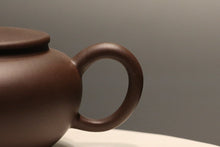 Load image into Gallery viewer, Dicaoqing 底槽青 Pinggai Lianzi Yixing Teapot, 170ml
