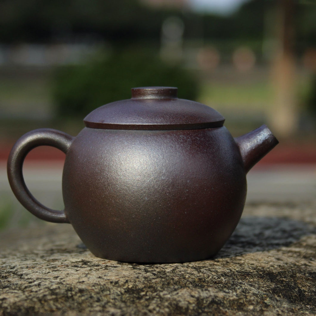 Wood Fired Julunzhu 巨轮珠 Yixing Teapot, Dicaoqing clay, 130ml  no.3