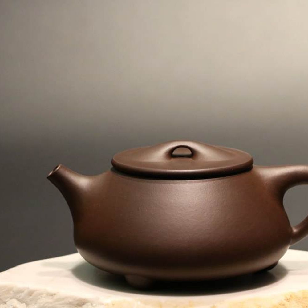 Dicaoqing 底槽青 Shipiao Yixing Teapot, 450ml