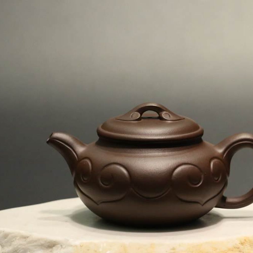 Dicaoqing 底槽青 Ruyi Yixing Teapot, 250ml