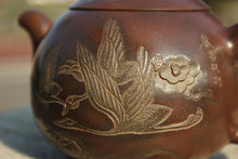 Load image into Gallery viewer, 220ml Nixing Teapot with Carvings of Cranes by Li Changquan
