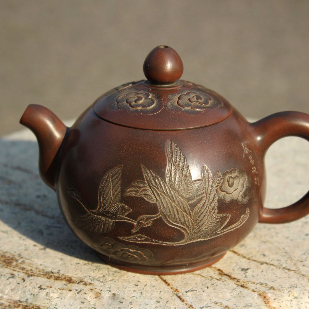 220ml Nixing Teapot with Carvings of Cranes by Li Changquan