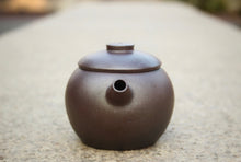 Load image into Gallery viewer, Wood Fired Dicaoqing 底槽青 Julunzhu Yixing Teapot, 130ml
