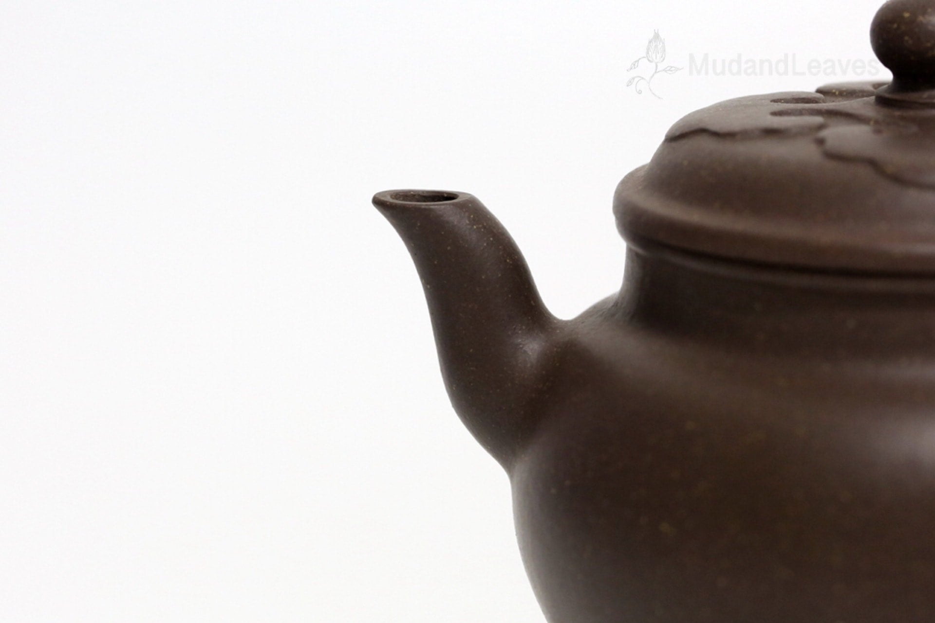 许定华 宜兴紫砂高足壶 XU DINGHUA YIXING ZISHA FOOTED TEAPOT