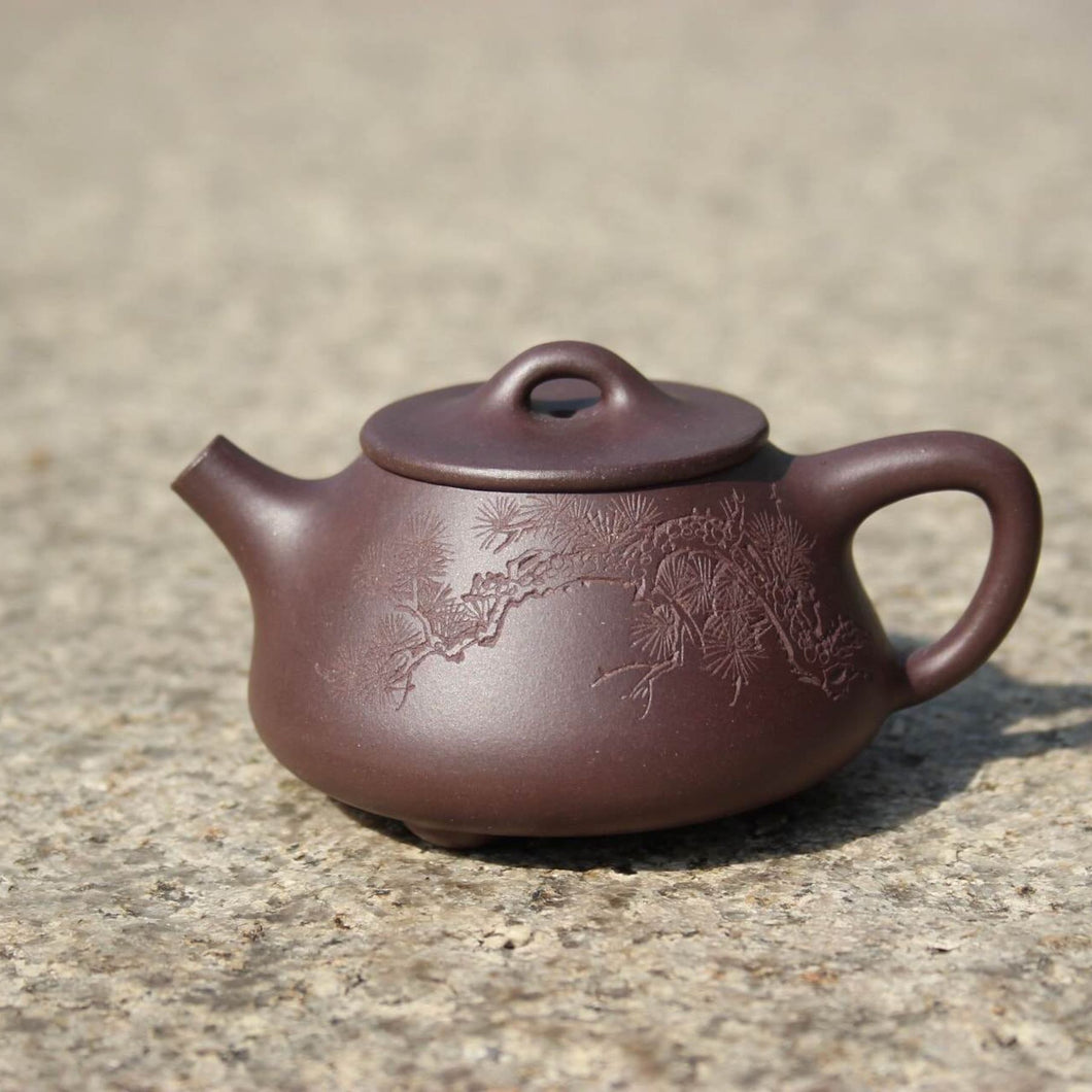 Dicaoqing 底槽青 Shipiao Yixing Teapot with Carvings of Pine tree and 一心禅寂, 115ml