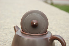 Load image into Gallery viewer, 110ml Zhoupan Nixing Teapot by Li Wenxin

