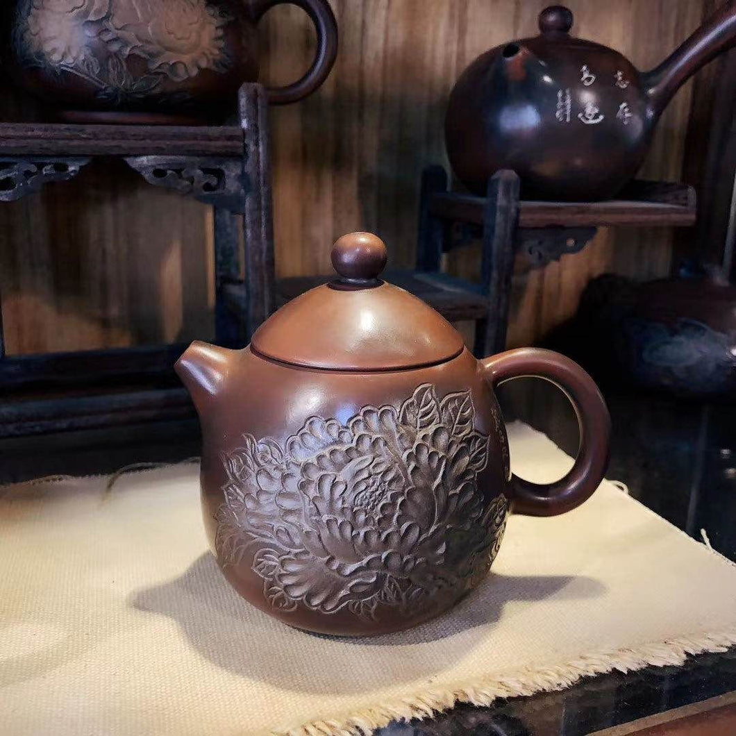 210ml Longdan Nixing Teapot with Peony Carving by Li Changquan and Calligraphy by Qiu Yi Feng